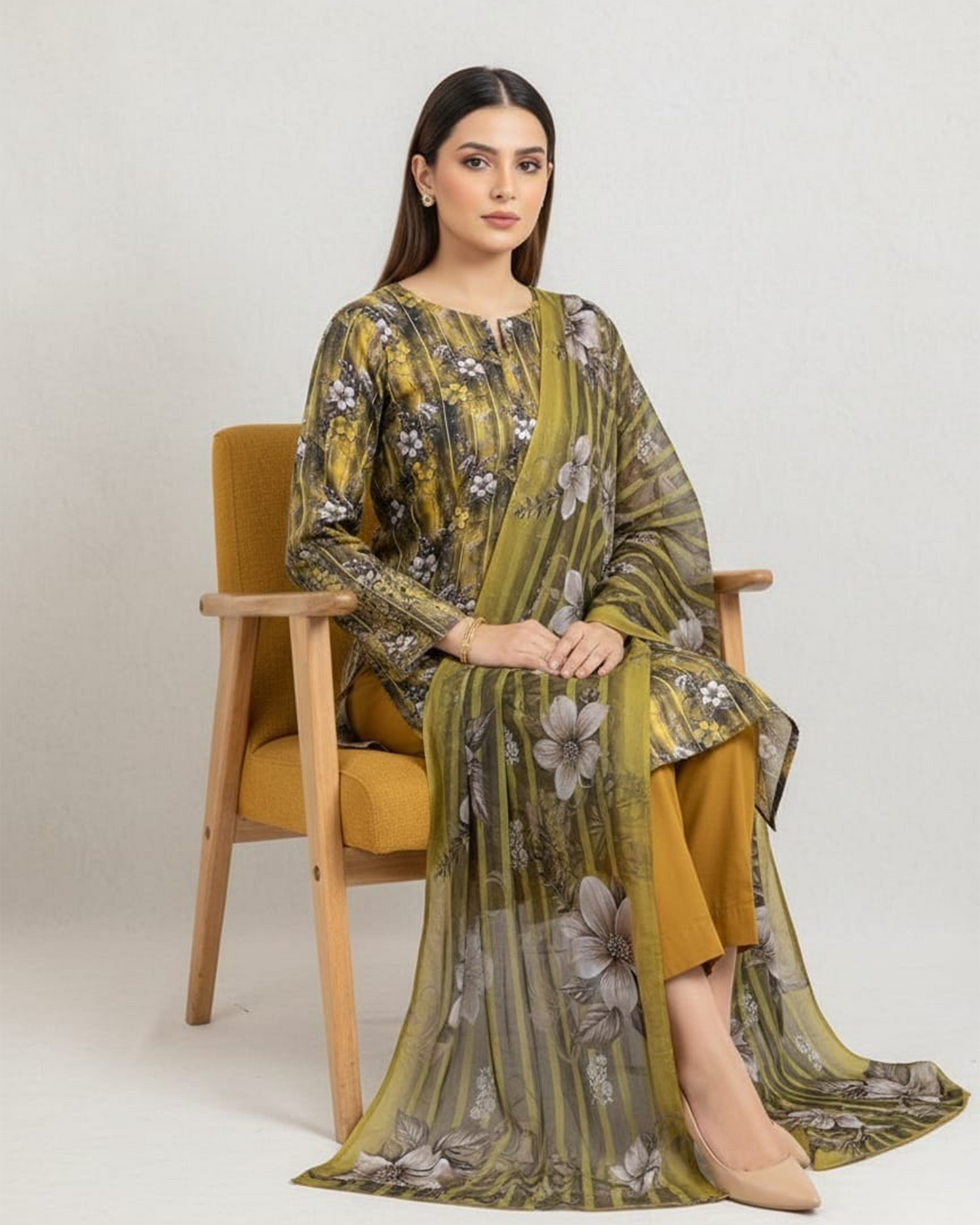 Autumn Petals|3-Pcs Lawn Suit